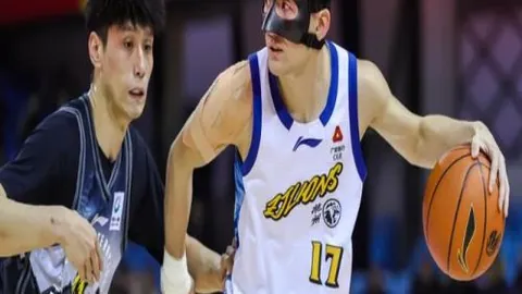 吉马良斯与加布里埃尔半场被黄牌，两核心球员缺席阿根廷对决