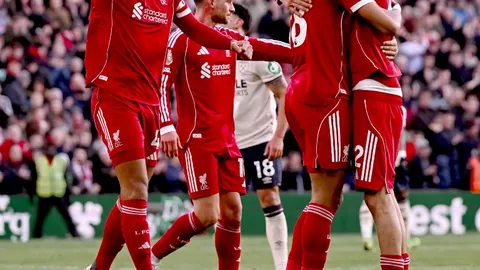 大乐透期号专家推荐分析：深圳新鹏城逆转战况，姜至鹏红牌，外援